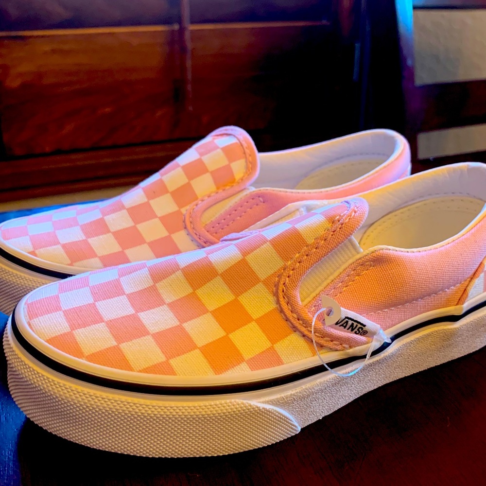 Girls brand new vans!!!